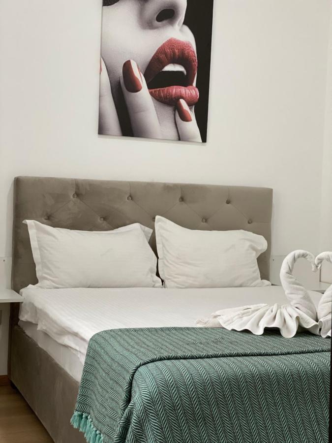 City Center Glam Apartments Palas 雅西 外观 照片